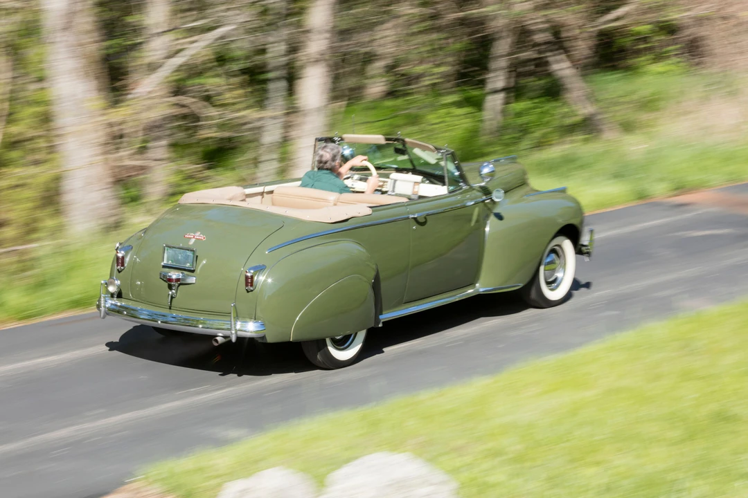 1941 Chrysler New Yorker - Image 7 of 29