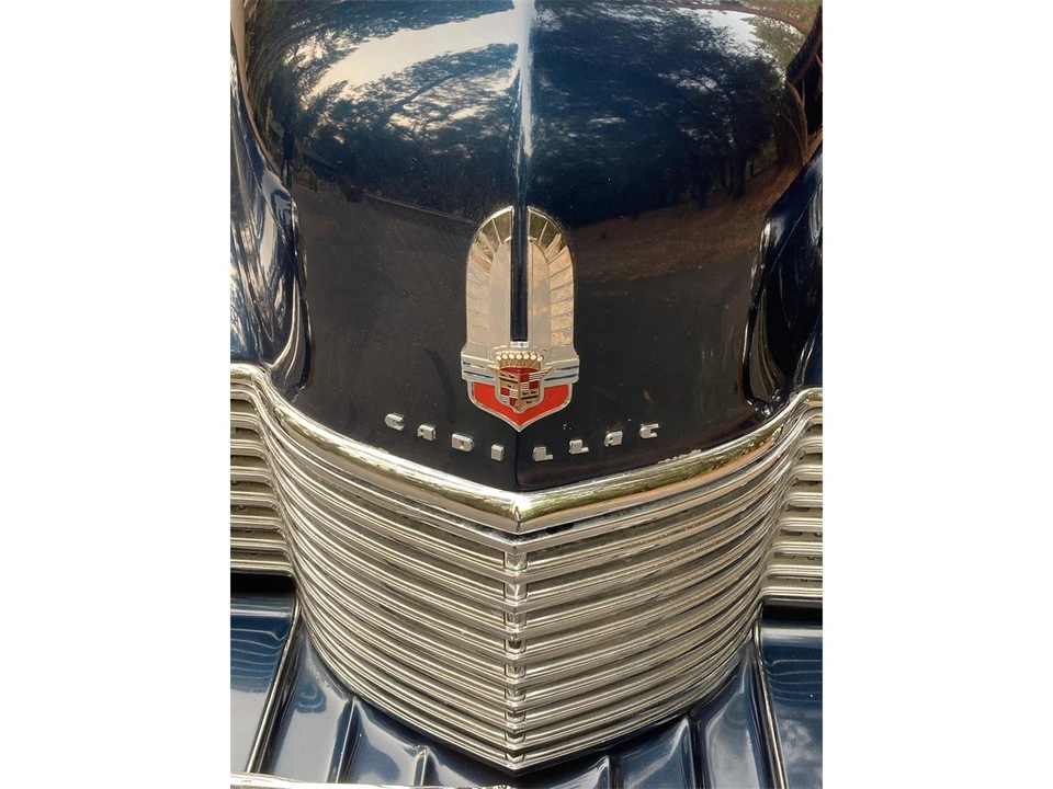 1941 Cadillac Series 61 - Image 3 of 14