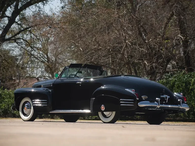 1941 Cadillac Series 70 & 75 - Image 3 of 17