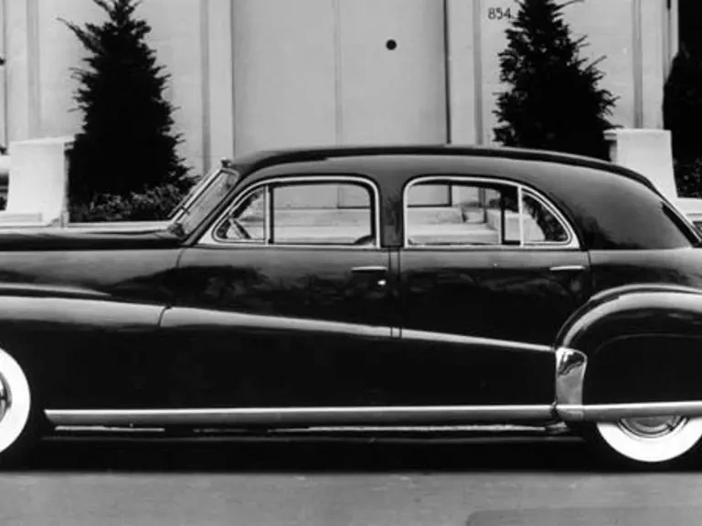 1941 Cadillac Series 70 & 75 - Image 10 of 10