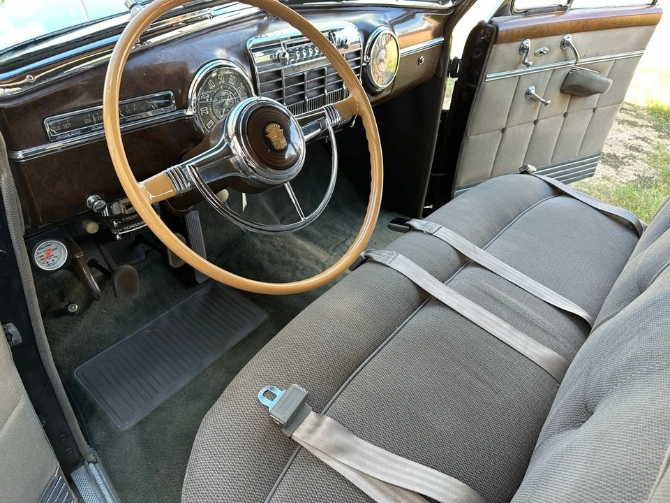 1941 Cadillac Sixty Special - Image 2 of 12