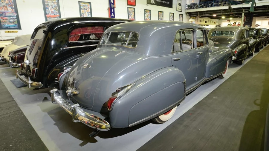 1941 Cadillac Sixty Special - Image 2 of 11
