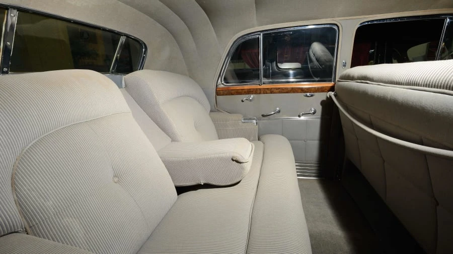 1941 Cadillac Sixty Special - Image 7 of 11