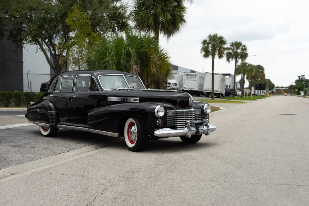 1941 Cadillac Sixty Special - Image 3 of 31