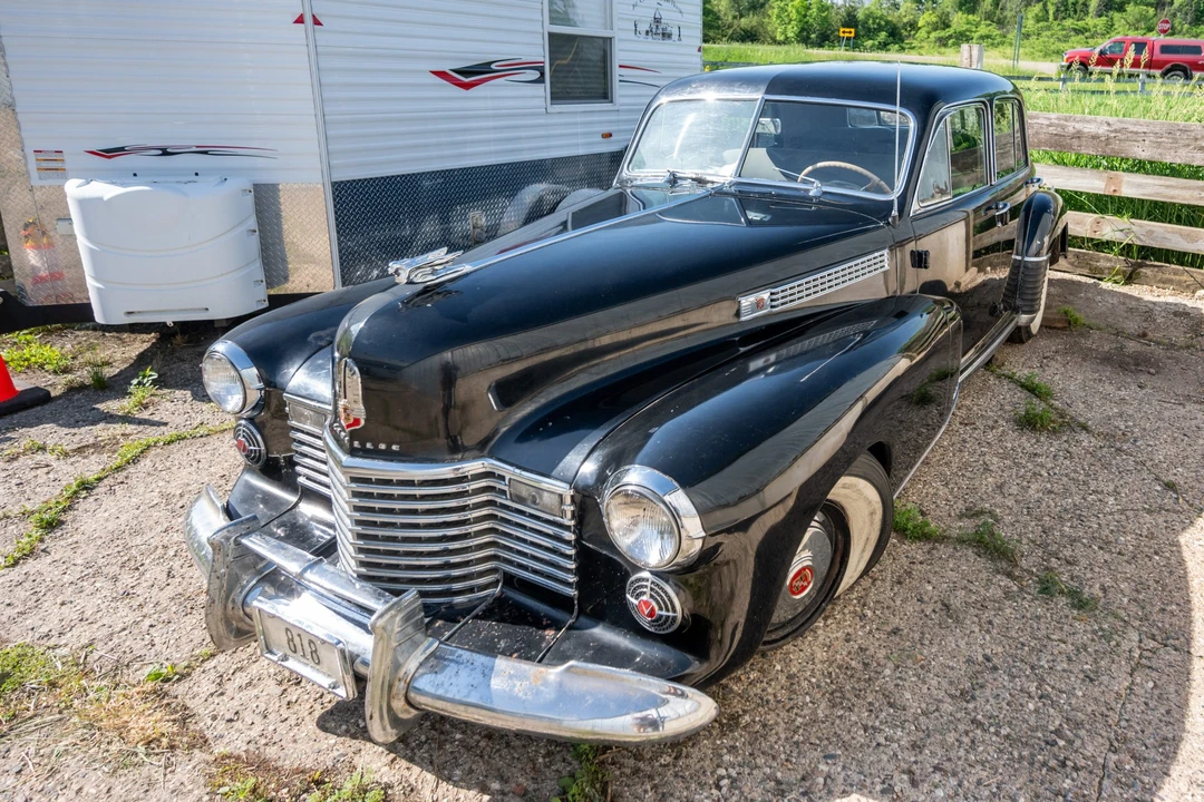 1941 Cadillac Sixty Special - Image 2 of 31
