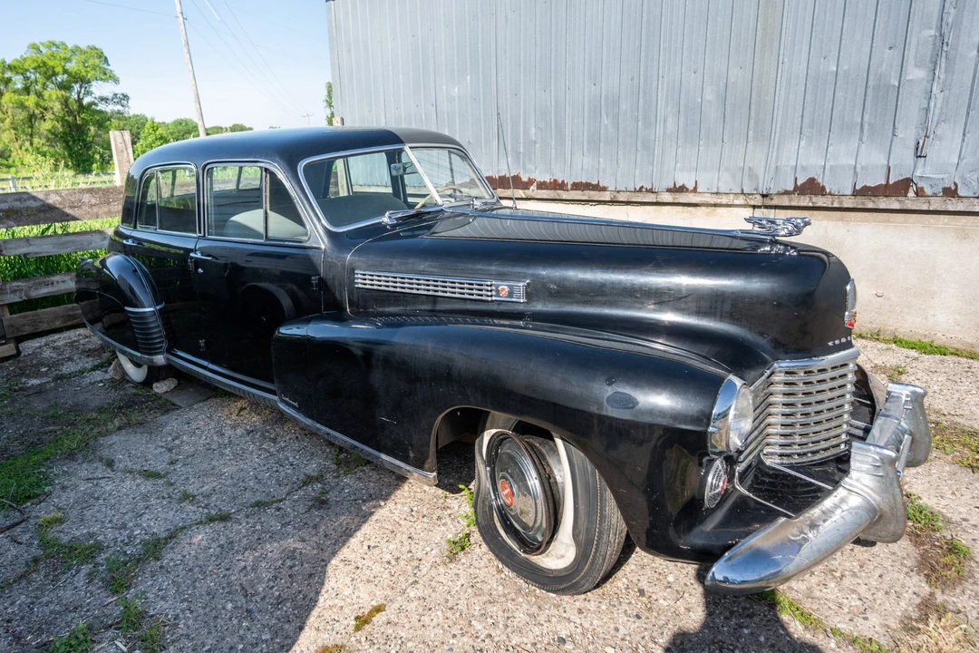 1941 Cadillac Sixty Special - Image 5 of 31