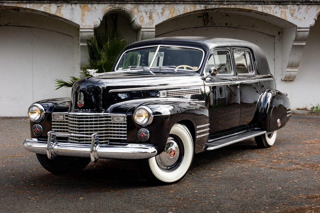 1941 Cadillac Series 70 & 75 - Image 9 of 31