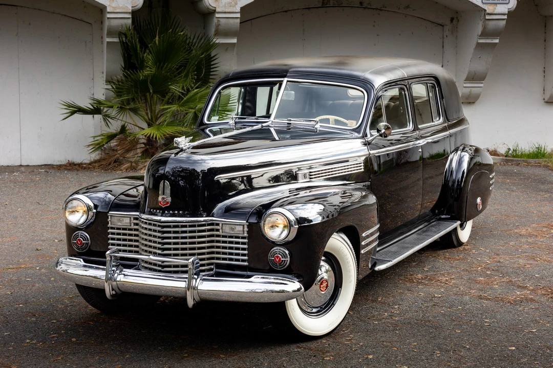 1941 Cadillac Series 70 & 75 - Image 14 of 31