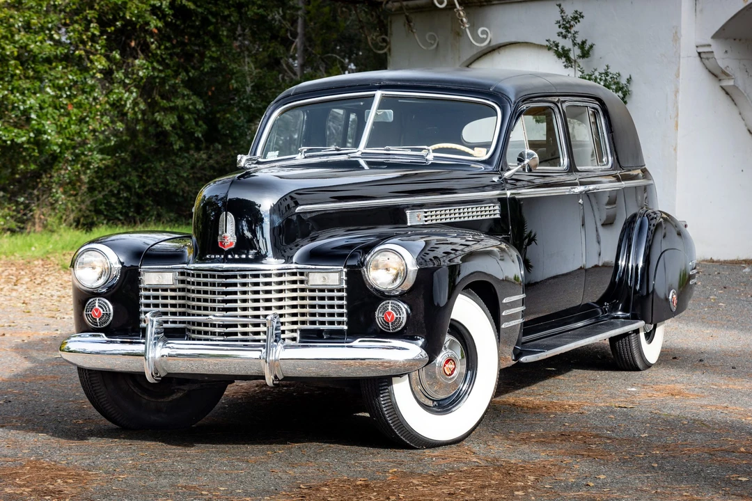 1941 Cadillac Series 70 & 75 - Image 12 of 31