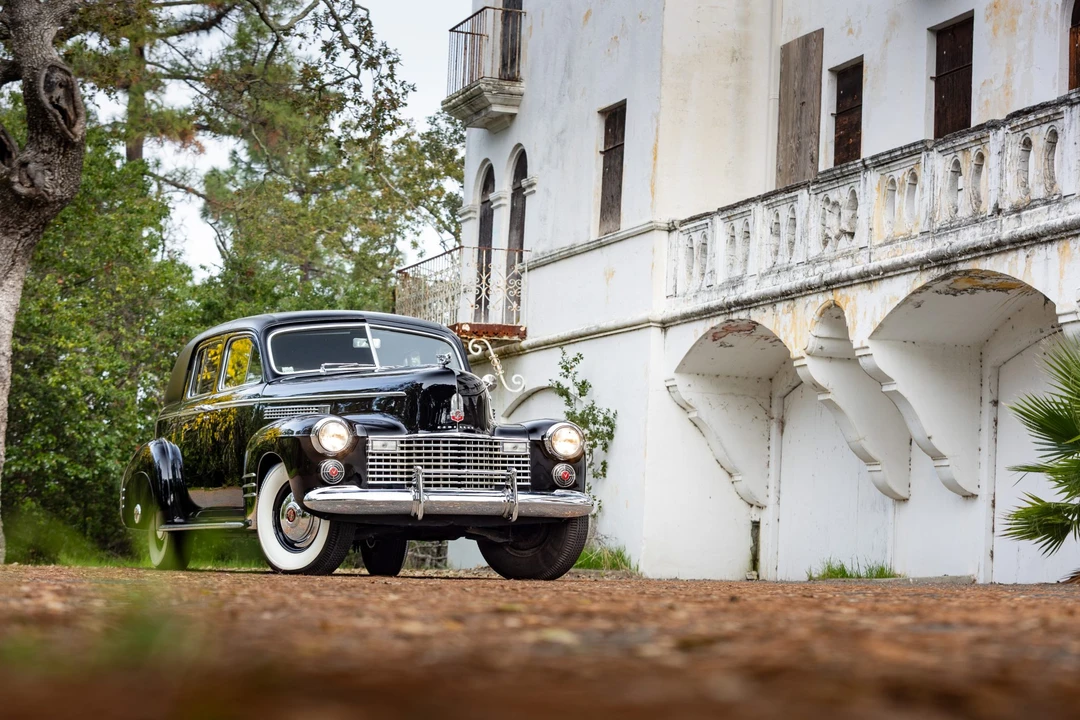 1941 Cadillac Series 70 & 75 - Image 25 of 31
