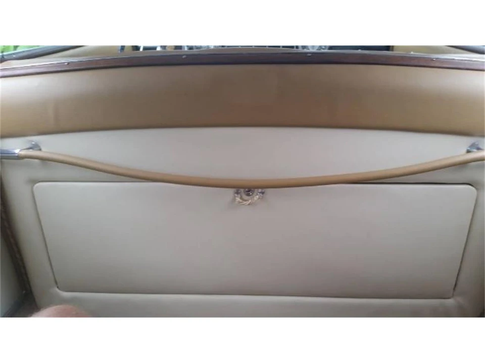 1941 Cadillac Series 70 & 75 - Image 16 of 19