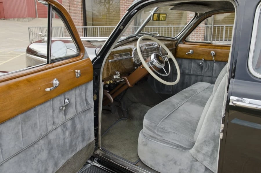 1941 Cadillac Series 70 & 75 - Image 3 of 12