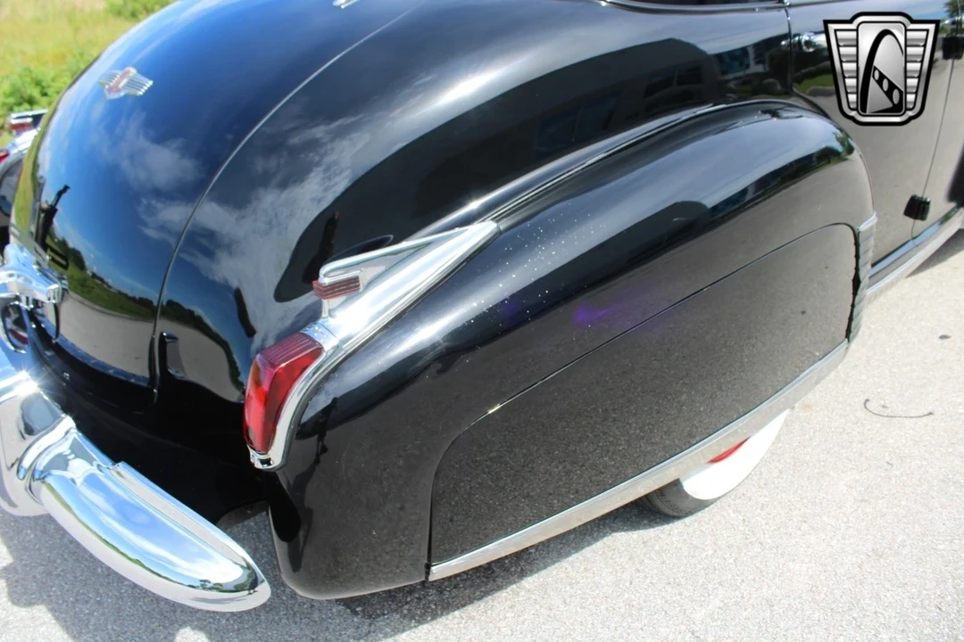 1941 Cadillac Series 60 - Image 16 of 21