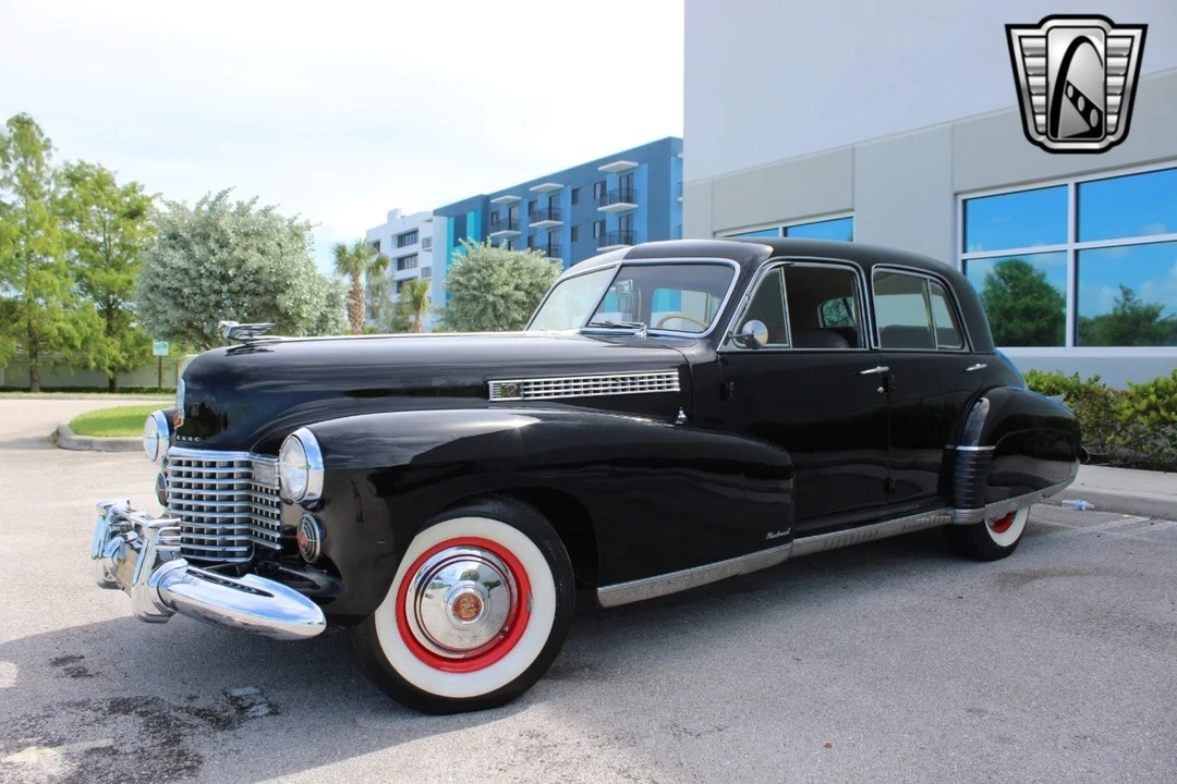 1941 Cadillac Series 60 - Image 3 of 21