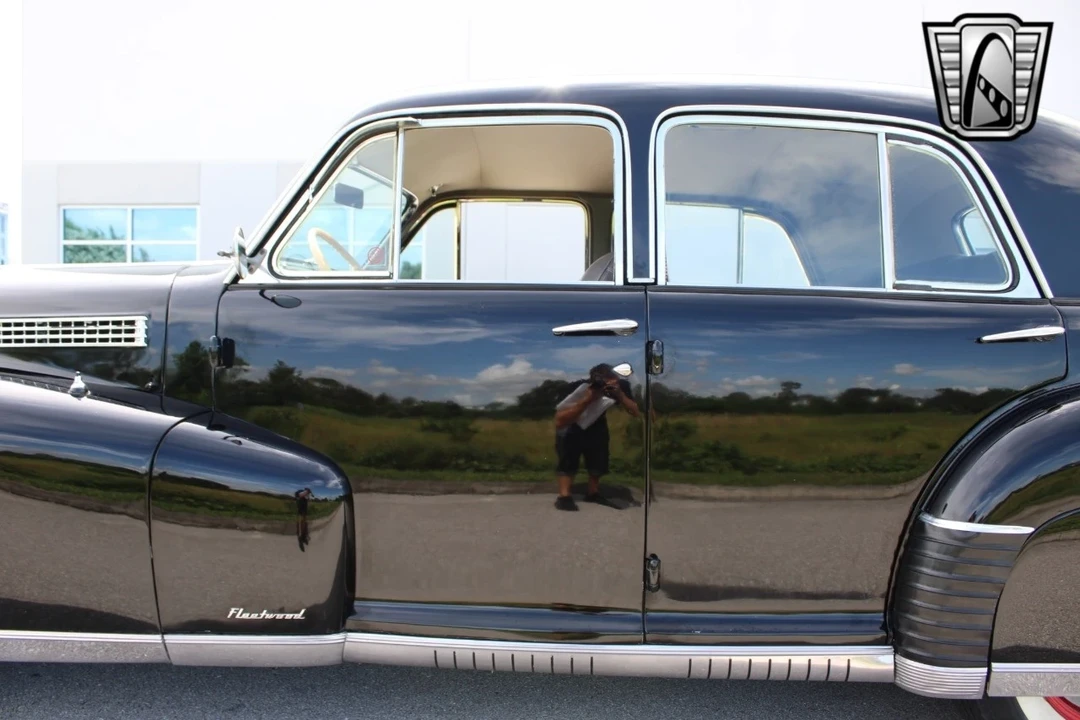 1941 Cadillac Series 60 - Image 15 of 21