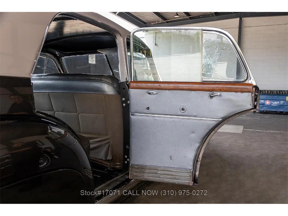 1941 Cadillac Series 61 - Image 21 of 31