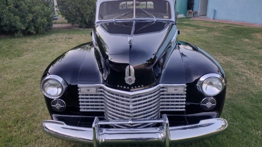 1941 Cadillac Series 60 - Image 12 of 16