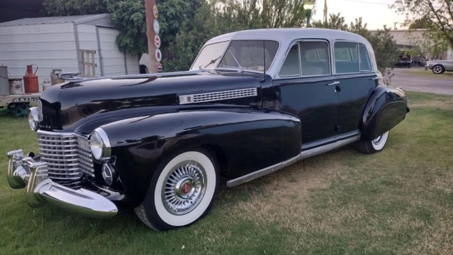 1941 Cadillac Series 60 - Image 16 of 16