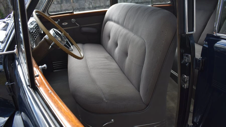 1941 Cadillac Series 60 - Image 3 of 31