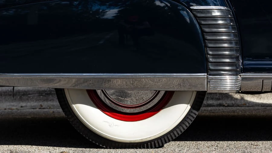 1941 Cadillac Series 60 - Image 27 of 31