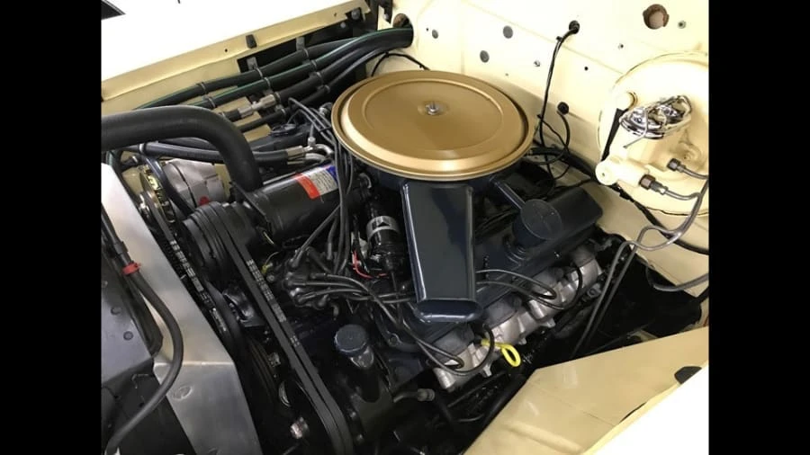 1941 Cadillac Sixty Special - Image 9 of 10