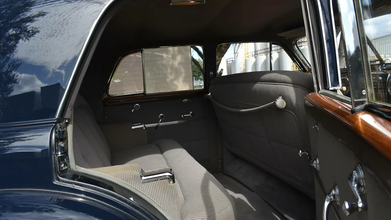 1941 Cadillac Sixty Special - Image 9 of 31