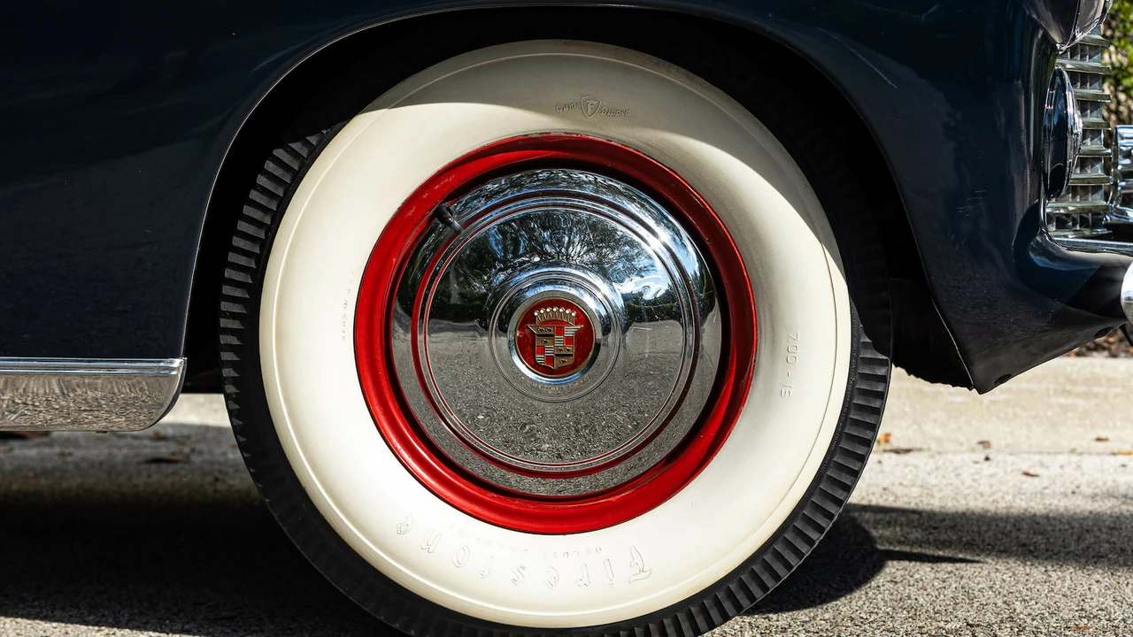 1941 Cadillac Sixty Special - Image 28 of 31