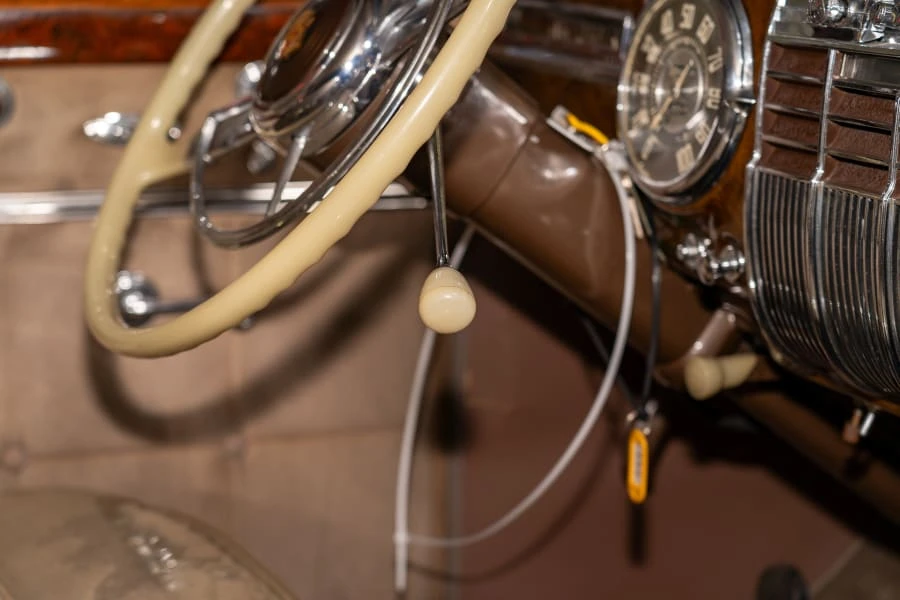1941 Cadillac Series 60 - Image 16 of 19
