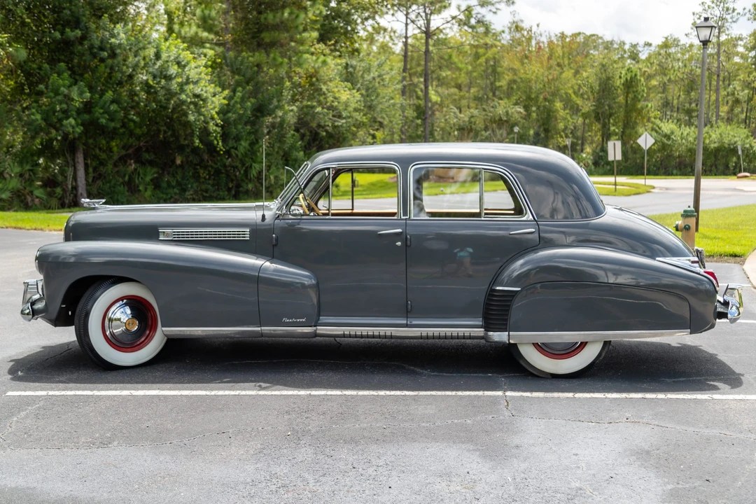 1941 Cadillac Sixty Special - Image 4 of 31