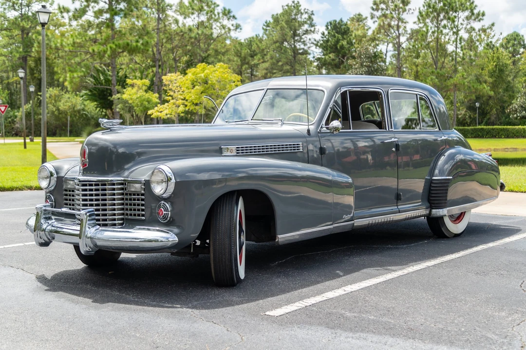 1941 Cadillac Sixty Special - Image 3 of 31