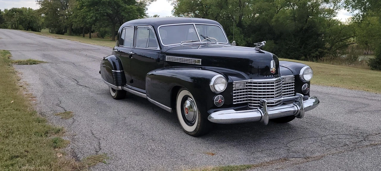 1941 Cadillac Sixty Special - Image 2 of 31