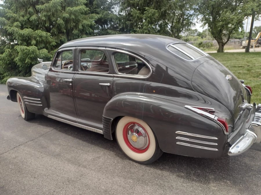 1941 Cadillac Series 61 - Image 3 of 4