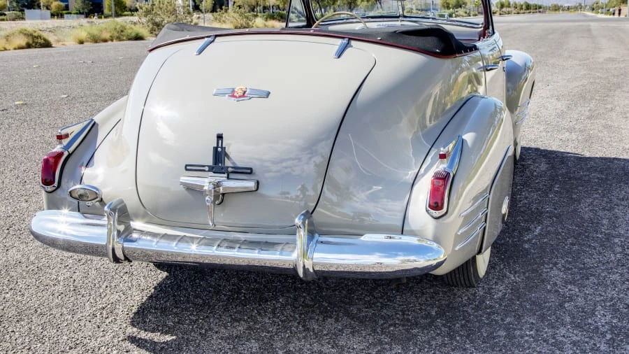 1941 Cadillac Series 61 - Image 16 of 20