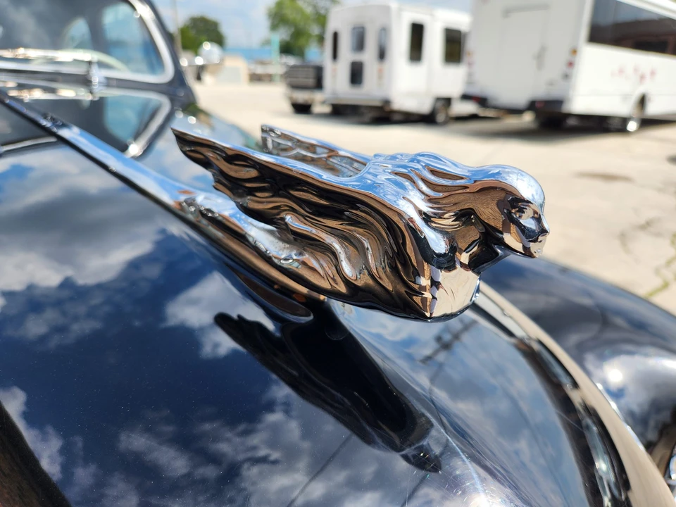 1941 Cadillac Series 61 - Image 9 of 31