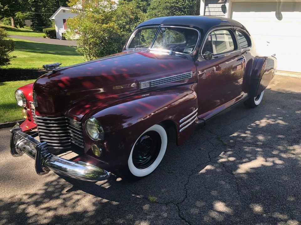 1941 Cadillac Series 61 - Image 2 of 31