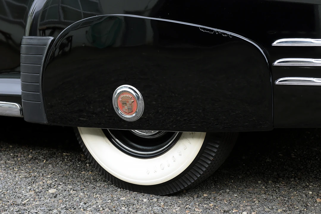 1941 Cadillac Series 61 - Image 24 of 31