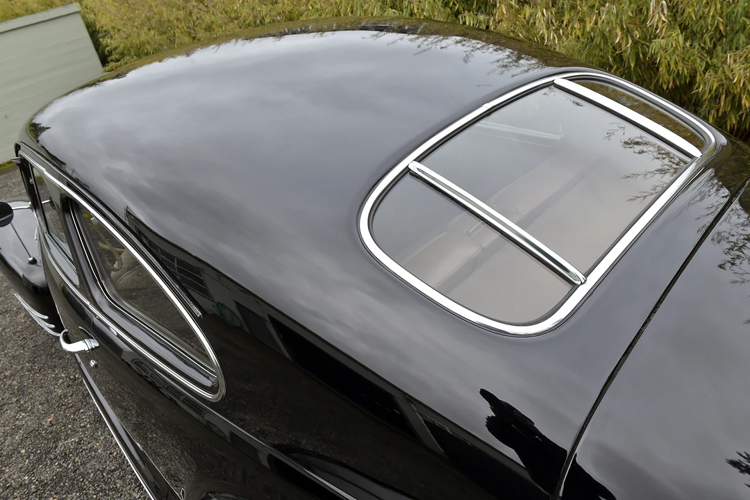 1941 Cadillac Series 61 - Image 29 of 31