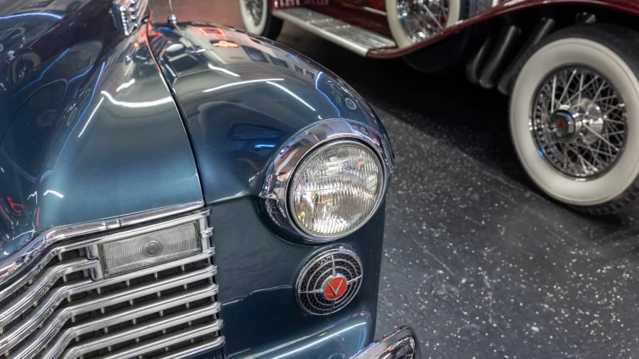 1941 Cadillac Series 61 - Image 12 of 31