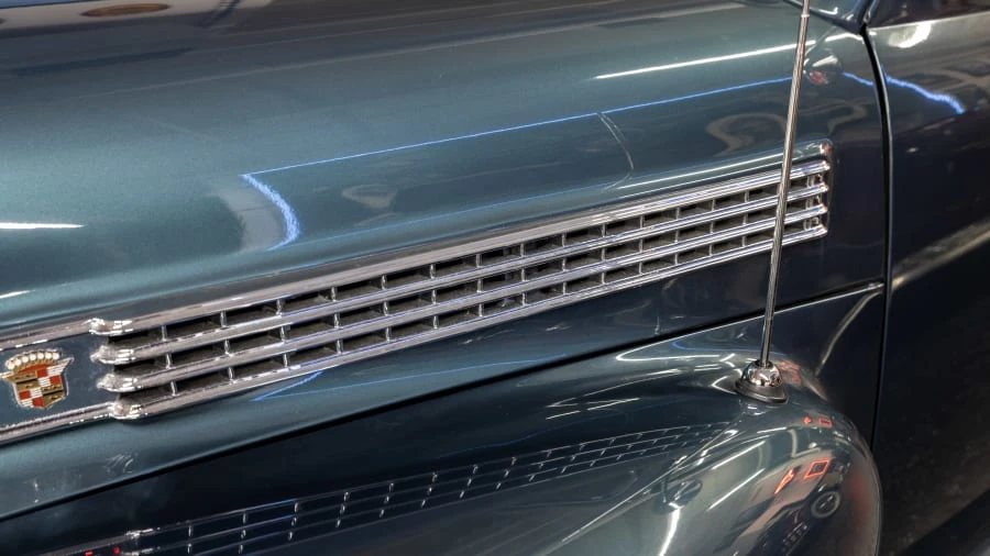 1941 Cadillac Series 61 - Image 8 of 31
