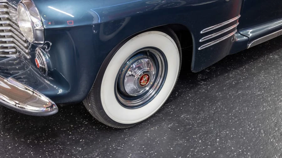 1941 Cadillac Series 61 - Image 16 of 31