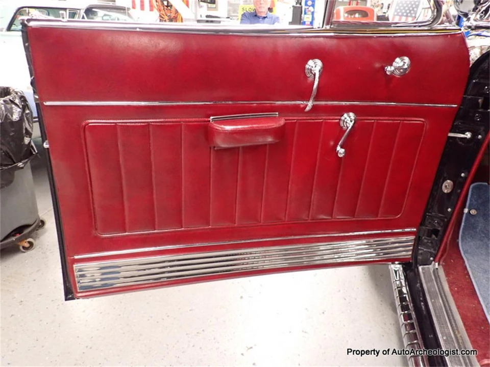 1941 Cadillac Series 62 1st Gen - Image 10 of 25
