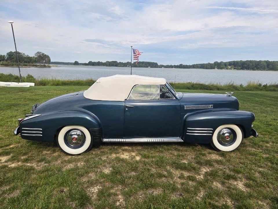 1941 Cadillac Series 62 1st Gen - Image 2 of 31