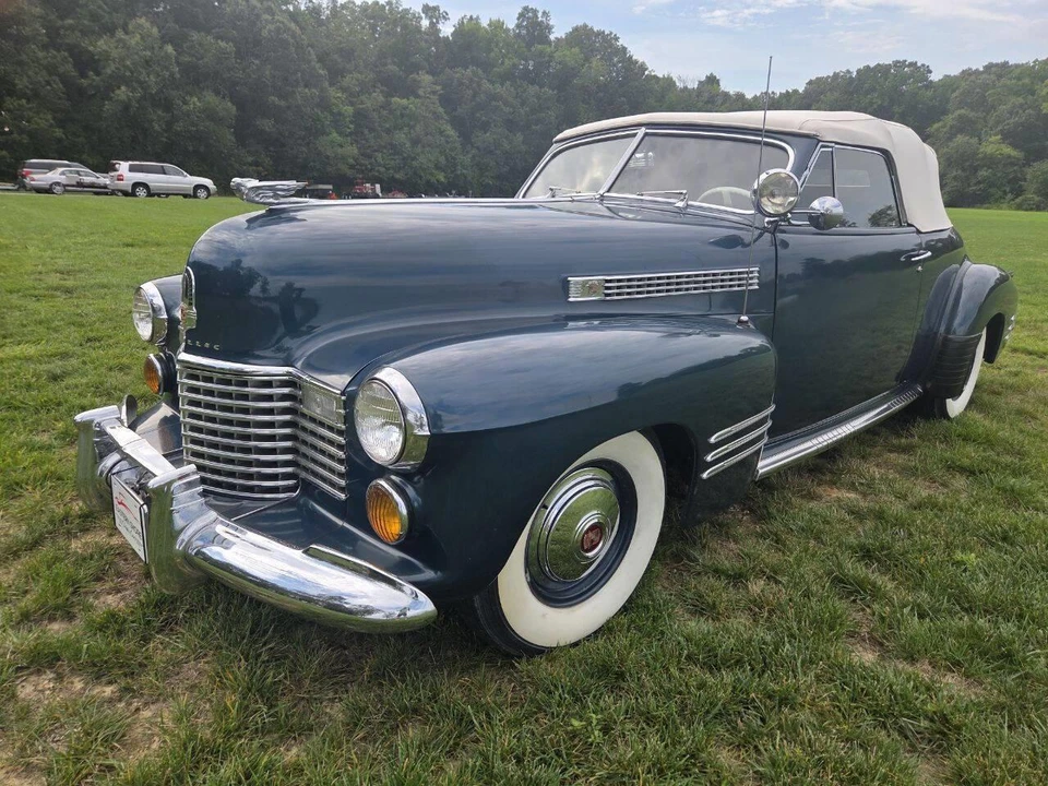 1941 Cadillac Series 62 1st Gen - Image 15 of 31