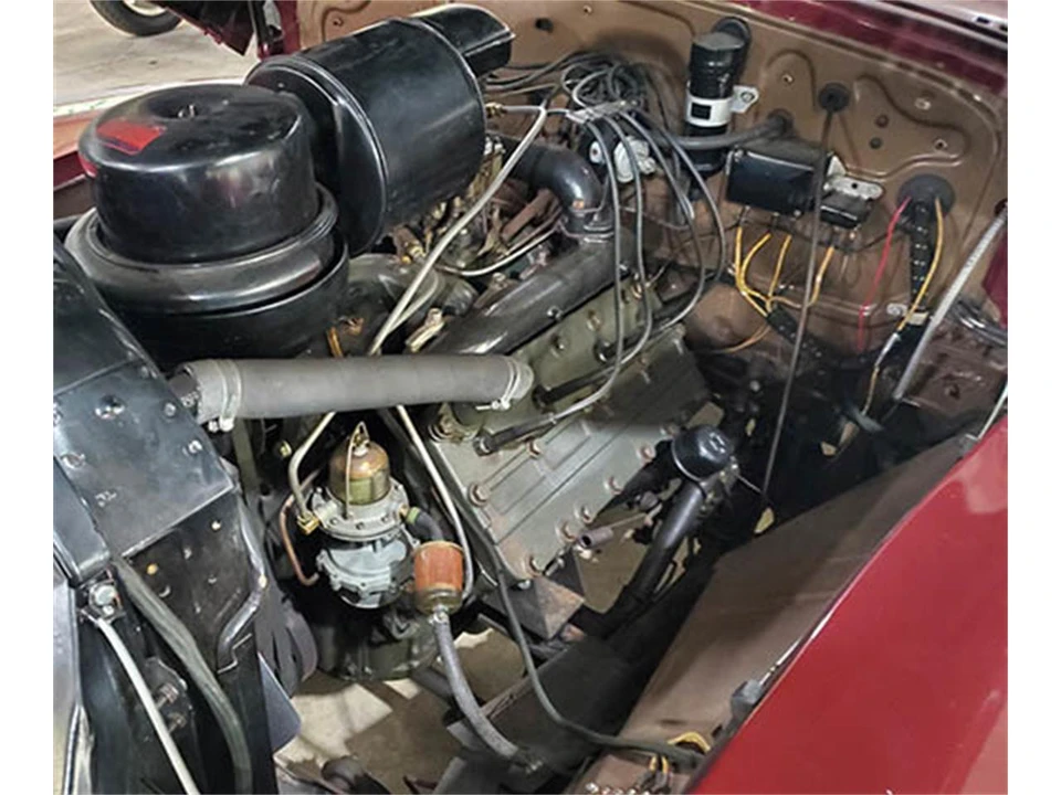 1941 Cadillac Series 62 1st Gen - Image 13 of 24