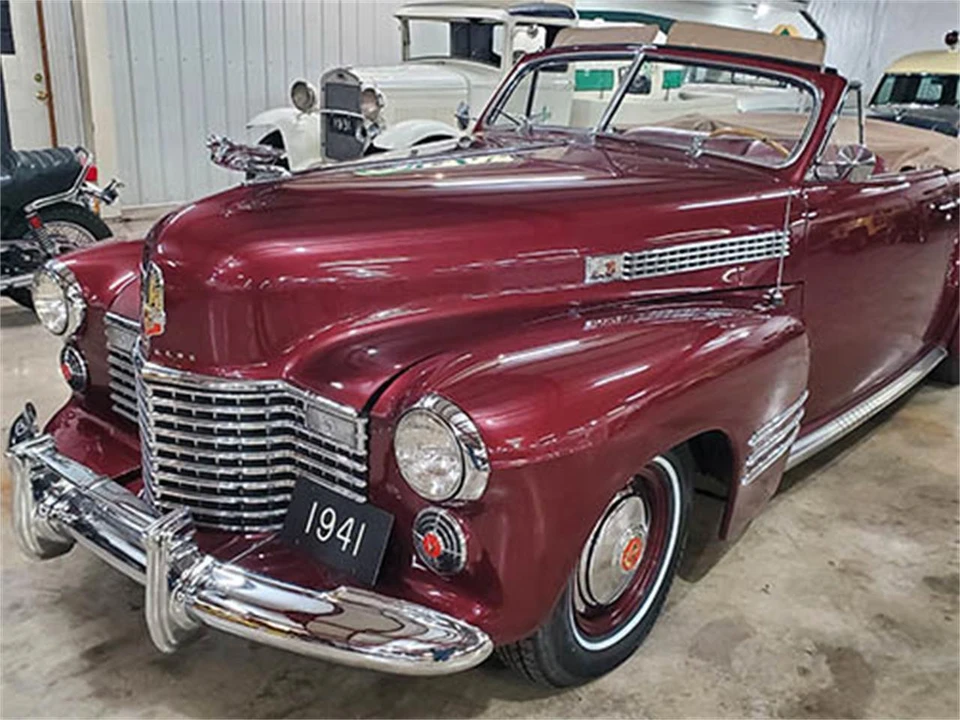 1941 Cadillac Series 62 1st Gen - Image 17 of 24