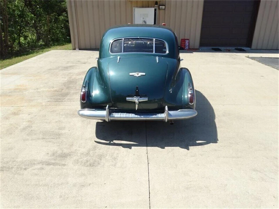 1941 Cadillac Series 62 1st Gen - Image 13 of 31