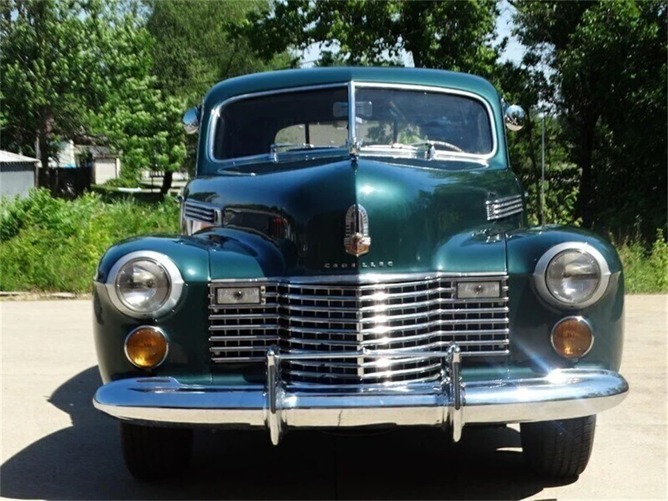 1941 Cadillac Series 62 1st Gen - Image 8 of 31