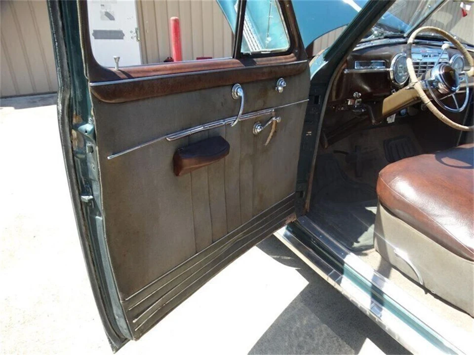 1941 Cadillac Series 62 1st Gen - Image 29 of 31