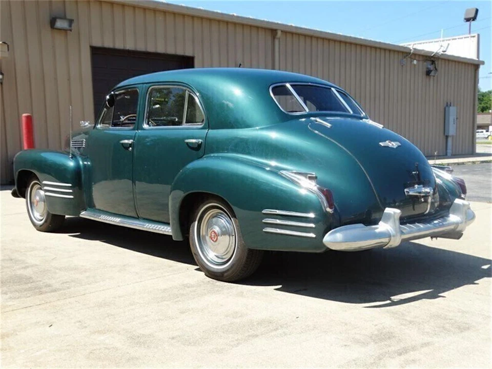 1941 Cadillac Series 62 1st Gen - Image 3 of 31