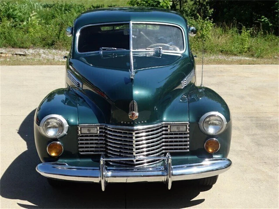 1941 Cadillac Series 62 1st Gen - Image 9 of 31